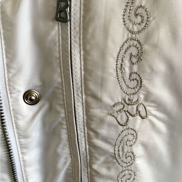 Vintage Bogner heavily embroidered Elephant Design white ski jacket 4 - Picture 11 of 15